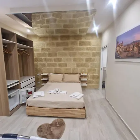 Apartment Is In The Air *